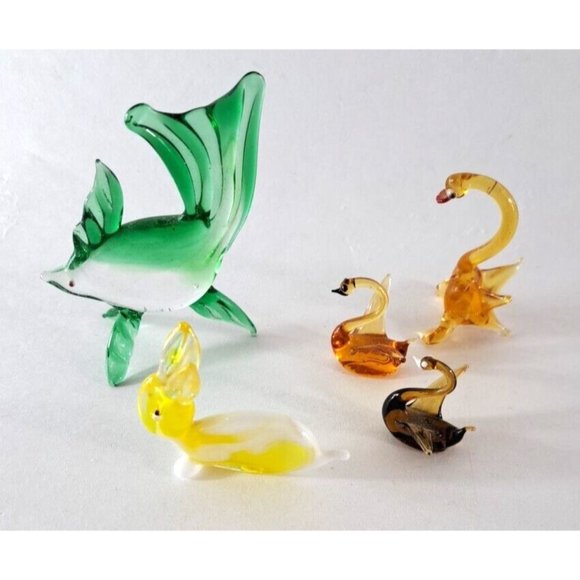 Miniature Glass Animal Set of 5 Swans Bunny Fish Yellow Amber Green Blown Art - Picture 5 of 5